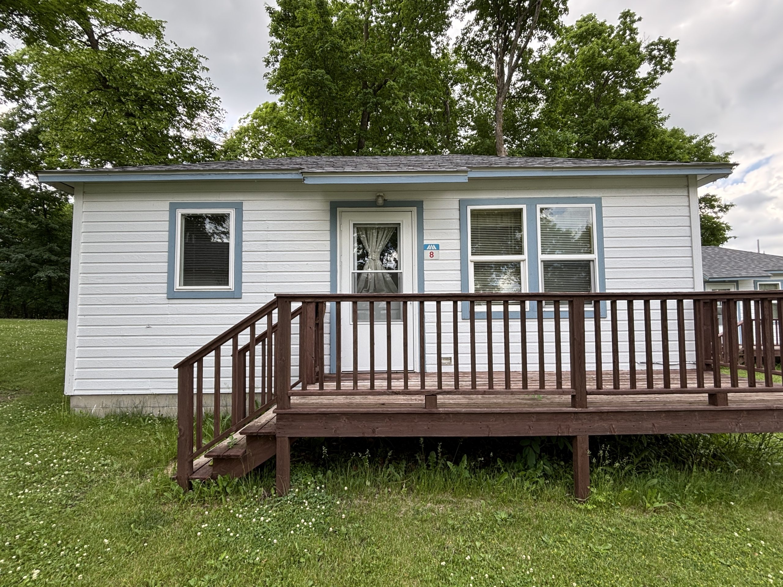 Basic Cabin – With Kitchen